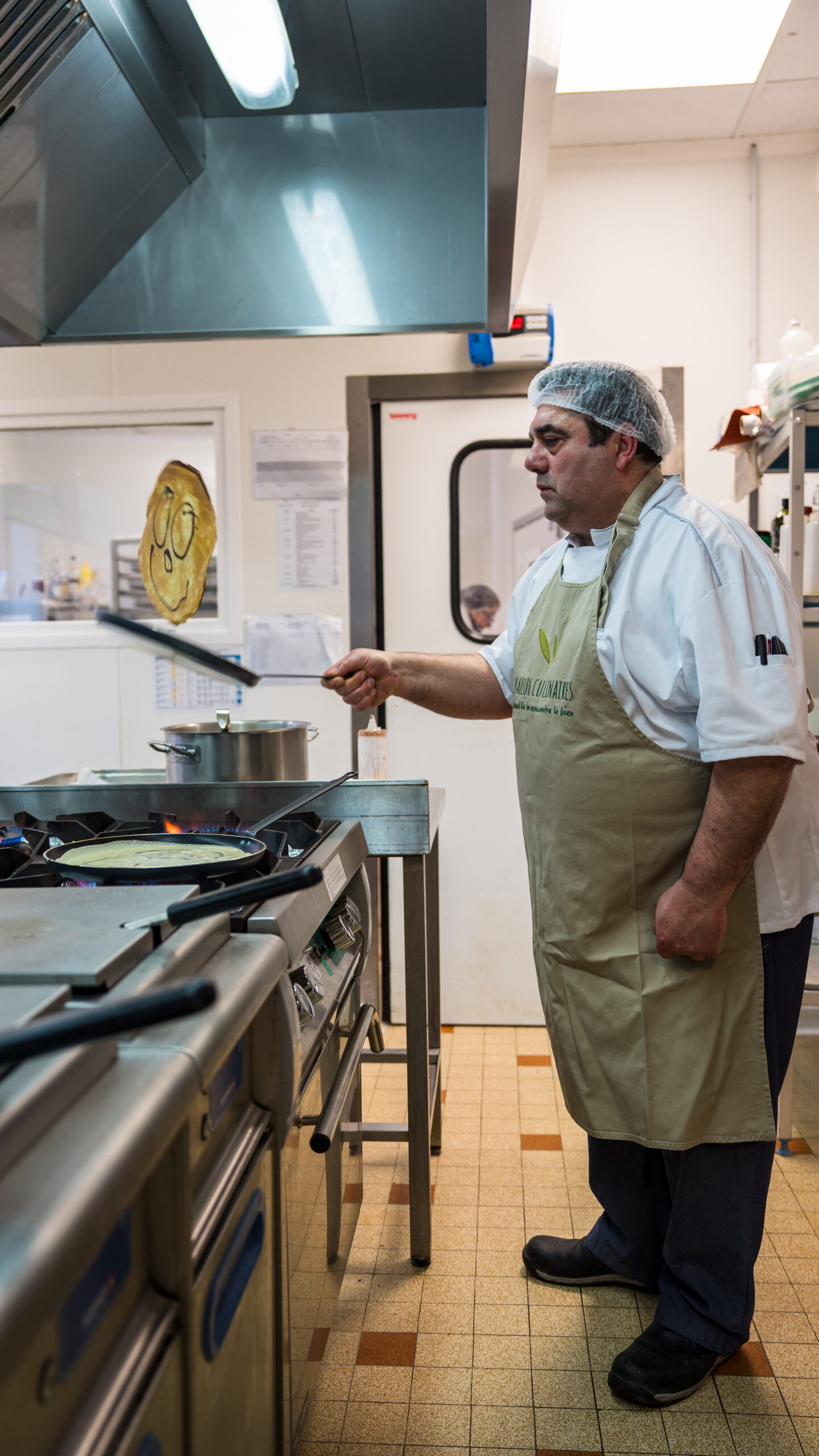 La Chandeleur : les crêpes en action